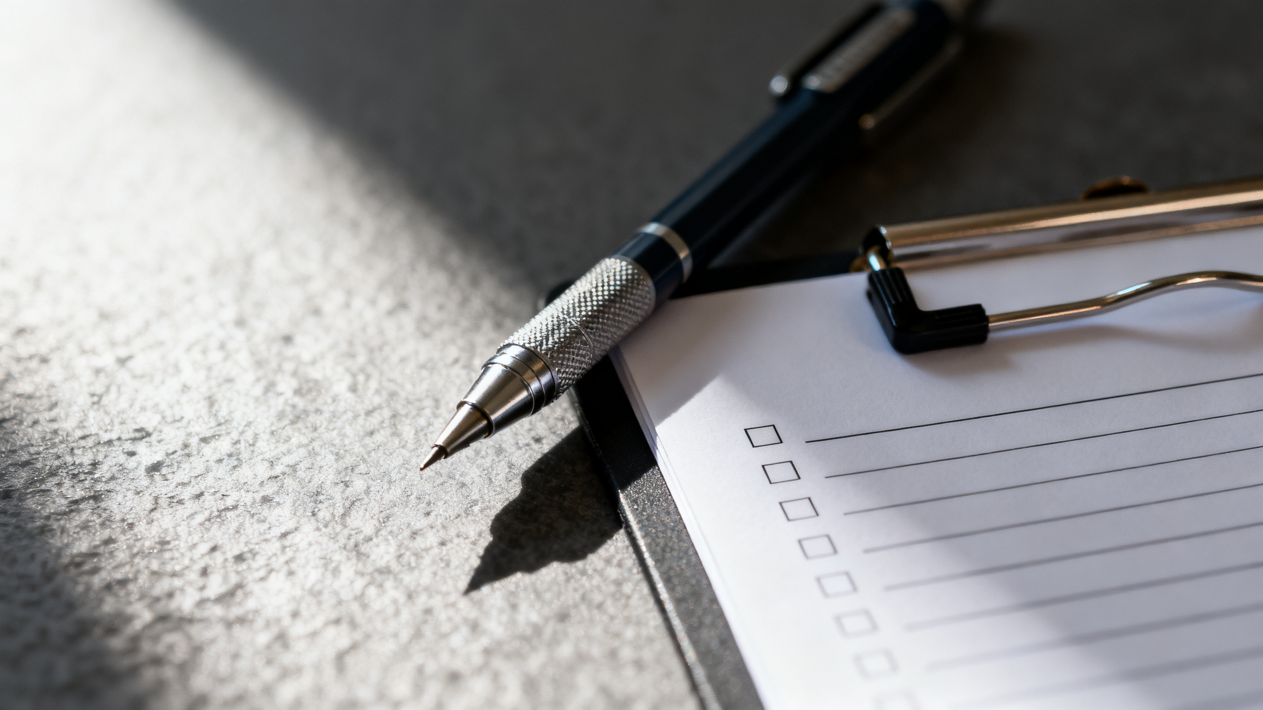 Still-life detail for Autopay Settings That Reduce Billing Mistakes